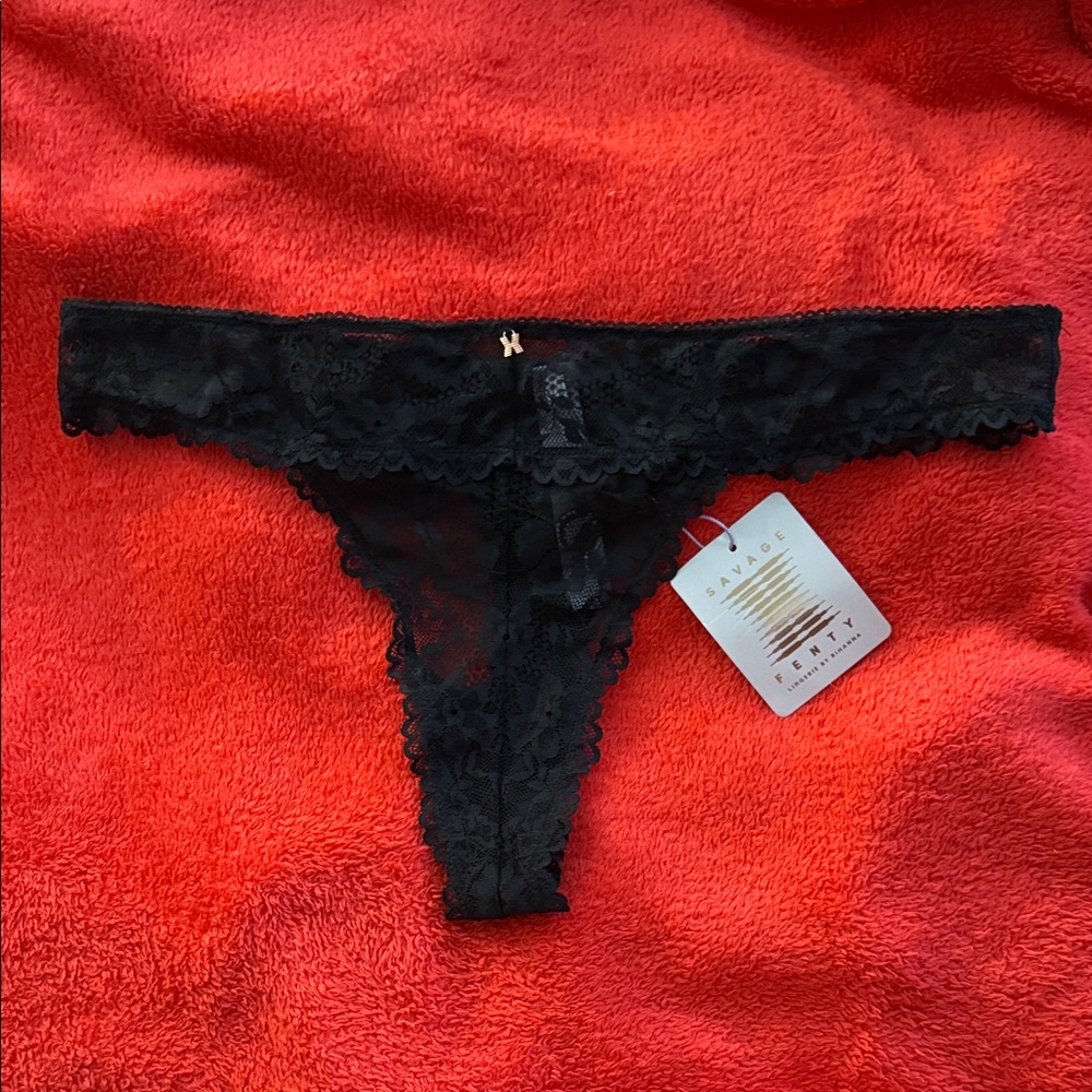 Savage X Fenty Black Floral Lace Thong